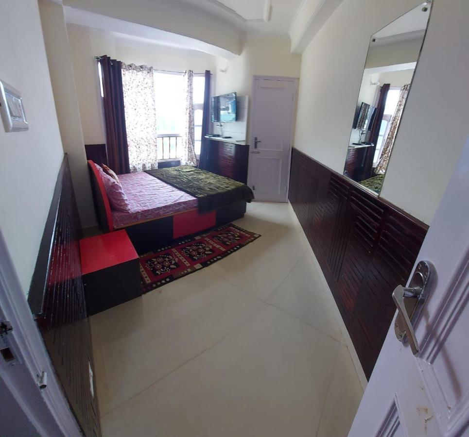 Shimla Regency Hotel Buitenkant foto