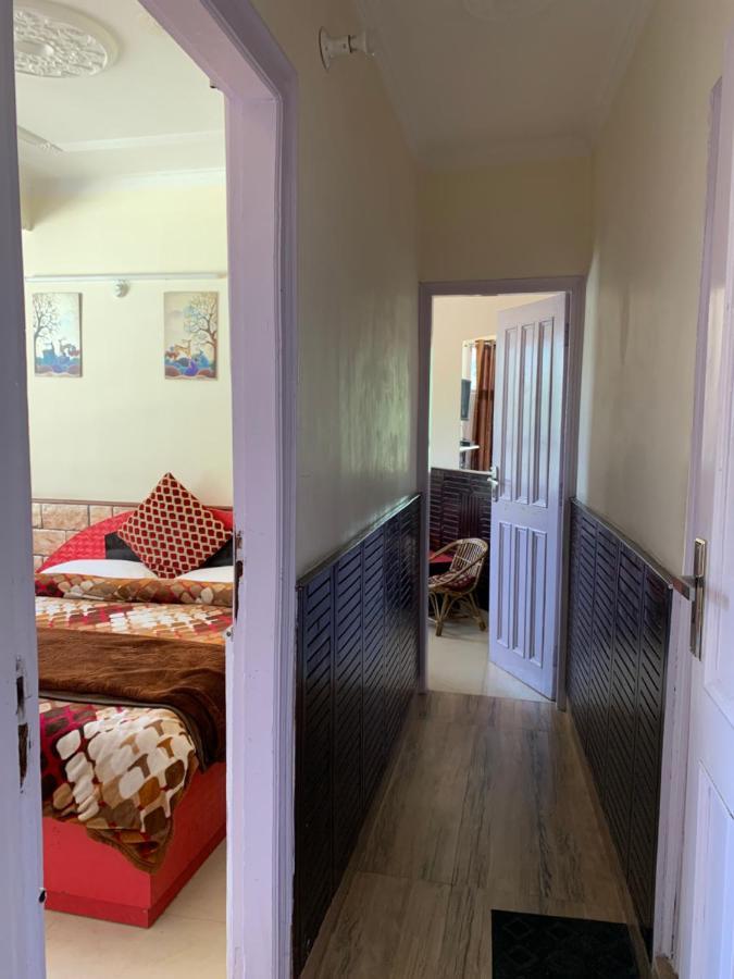 Shimla Regency Hotel Buitenkant foto